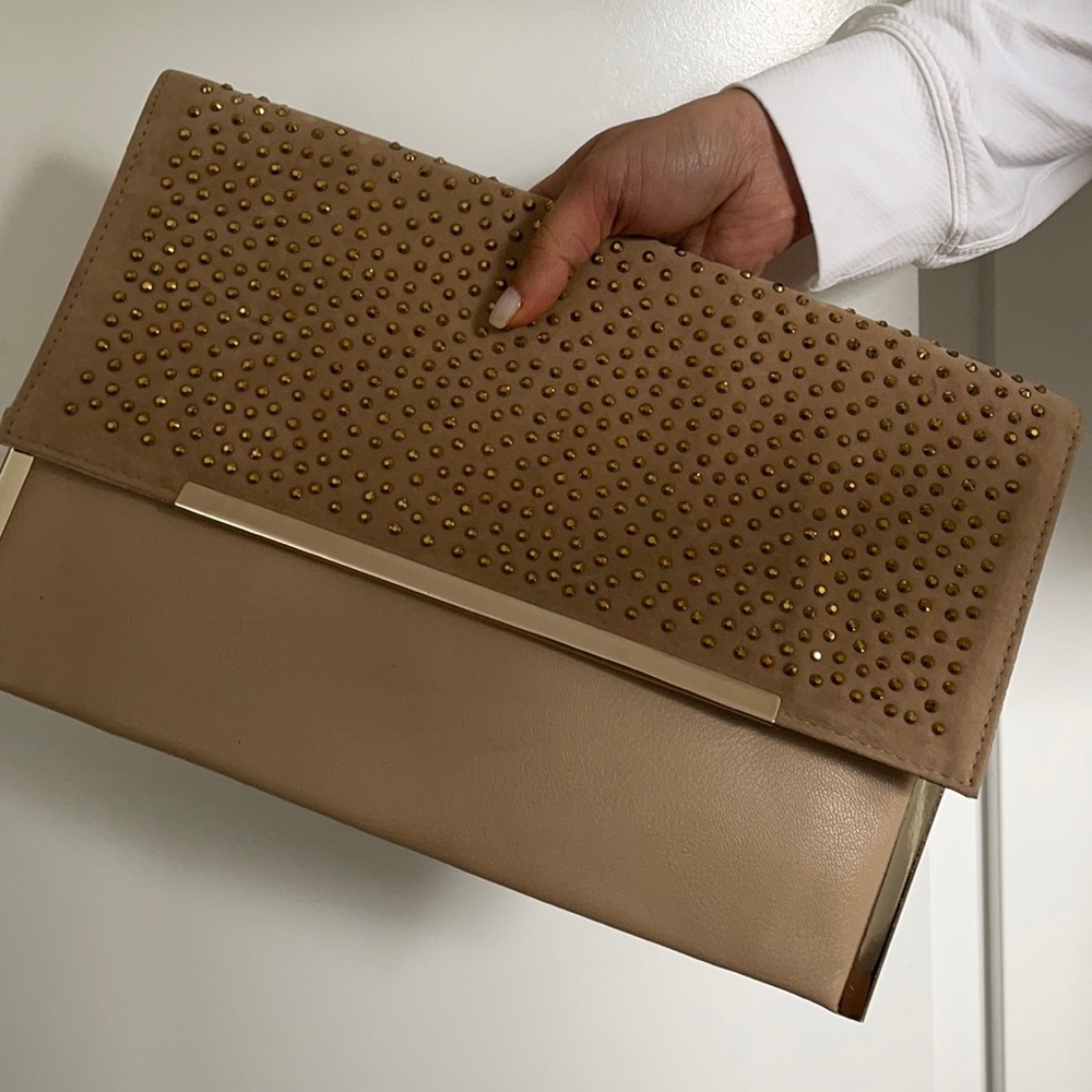 Bebe clutch